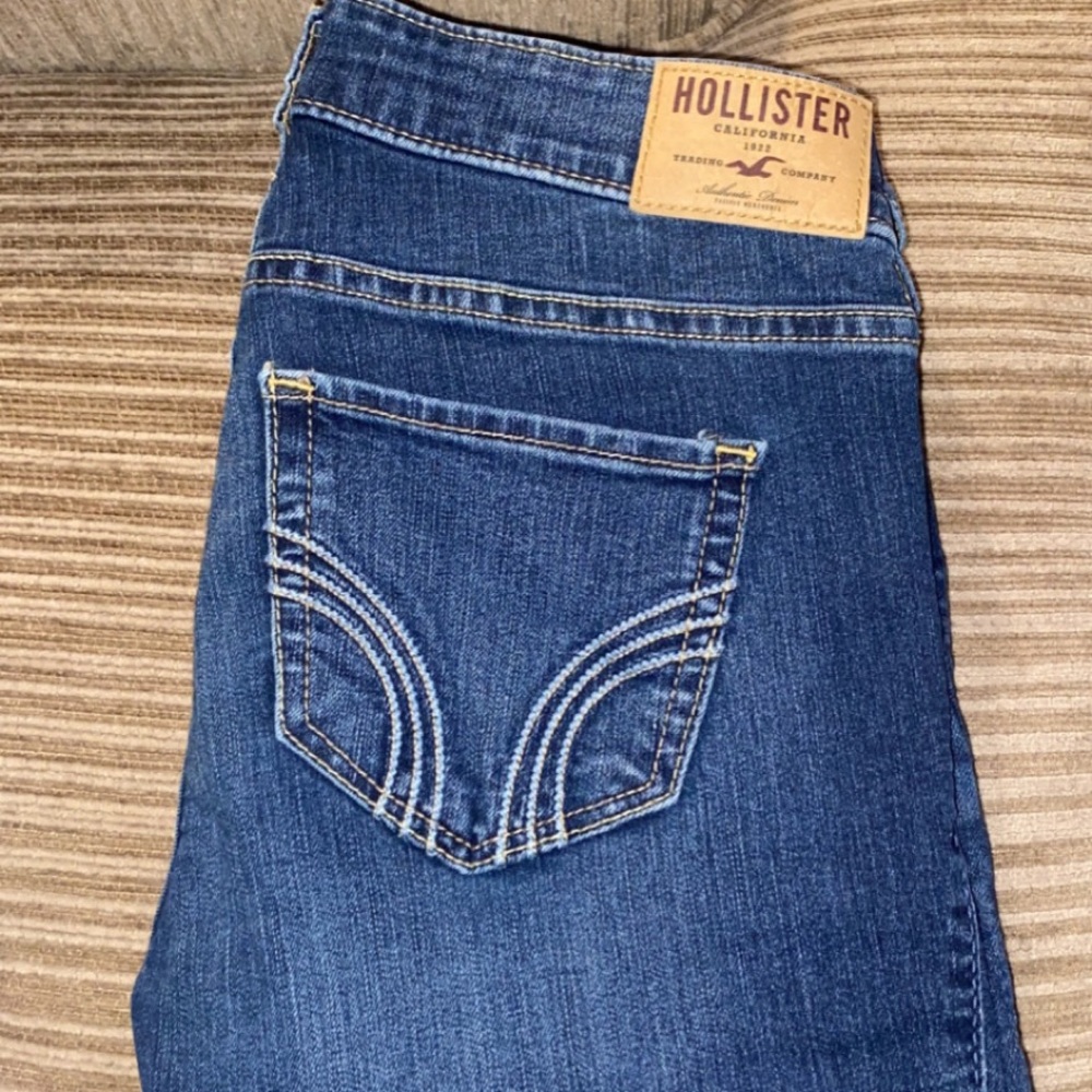 Hollister jeans